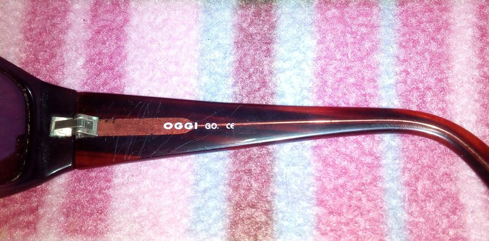 Óculos de senhora OGGI