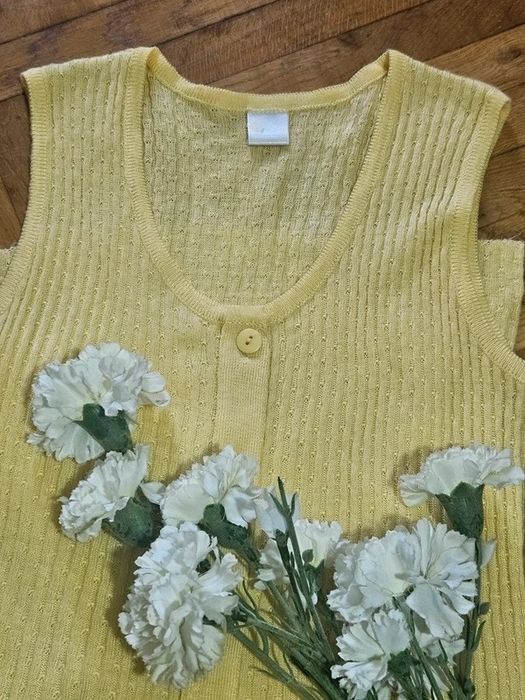 Maślano-żółta sukienka maxi 36 38 prążkowana boho retro z guzikami