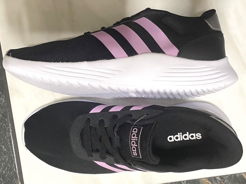 Продам кроссовки Adidas Lite Racer на девочку!