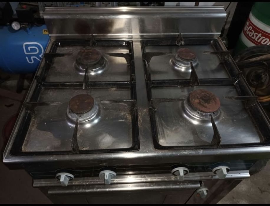 Vendo  fogão  profissional