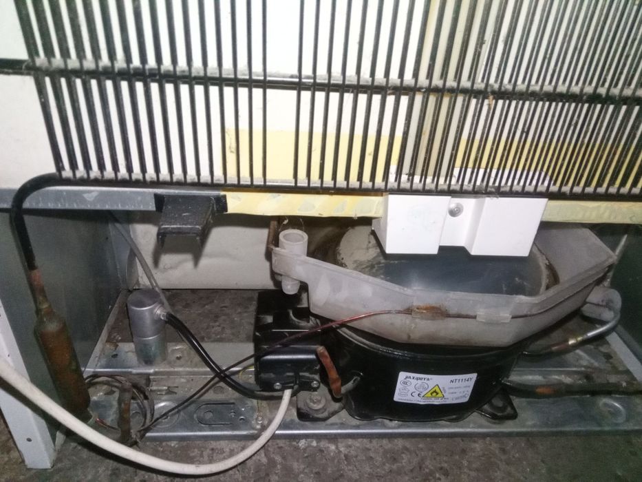 Двокамерний Холодильник BOSCH