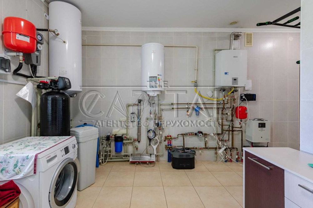 Продаж  Будинку ,газ, міськи комунікації  Петропавлівська Борщагівка