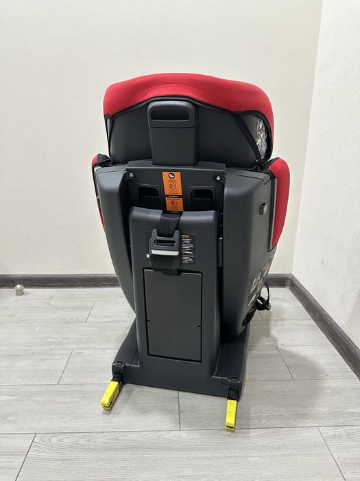 Автокрісло peg pegero 9 міс - 12 років