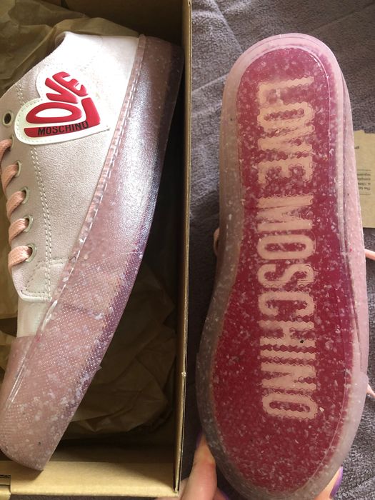 Кроссовки новые Love Moschino размер 39