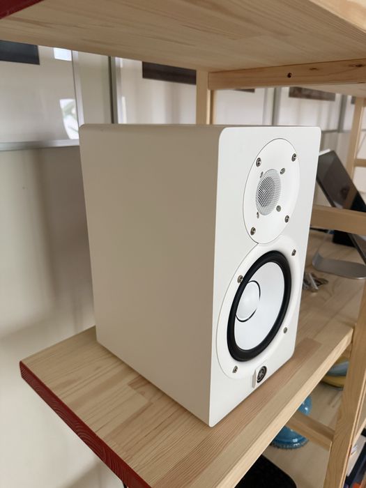 Par de monitores Yamaha HS5 brancos como novos + caixas