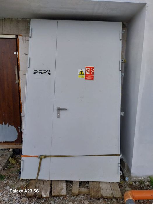 Drzwi przeciwpozarowe