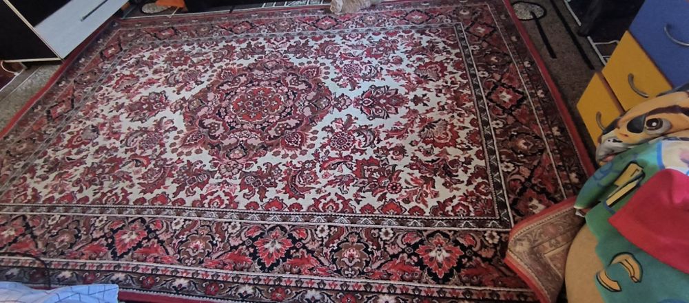 Килим в гарному стані