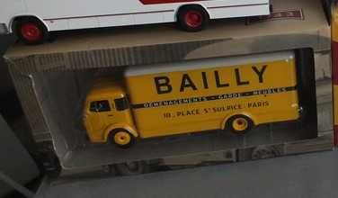 Camiões  da IXO - escala 1:43 - novos na caixa