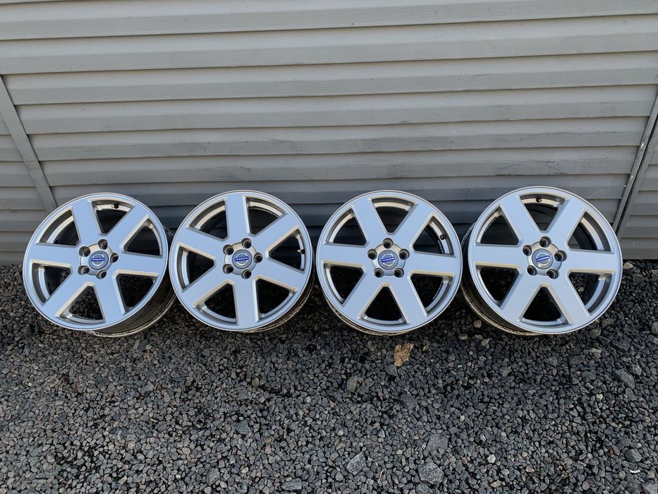 Оригінальні титанові диски Volvo 5/108 R17 5*108 17 Ford