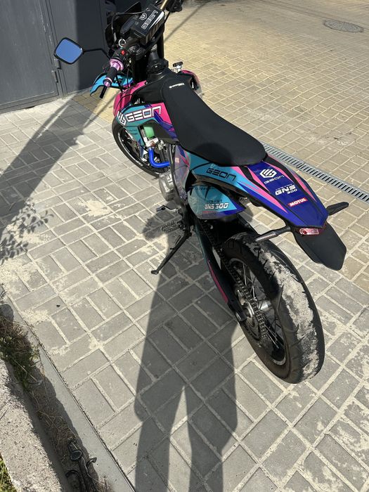 Geon gns 300 2023 motard
