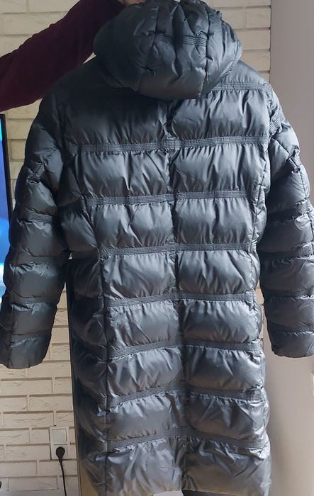 Płaszcz pikowany zimowy Esprit