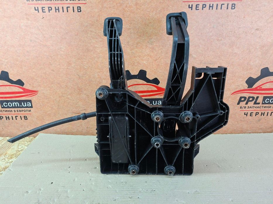 Fiat Ducato III 06-14 Boxer Jumper Педаль тормоза сцепления 3802501017