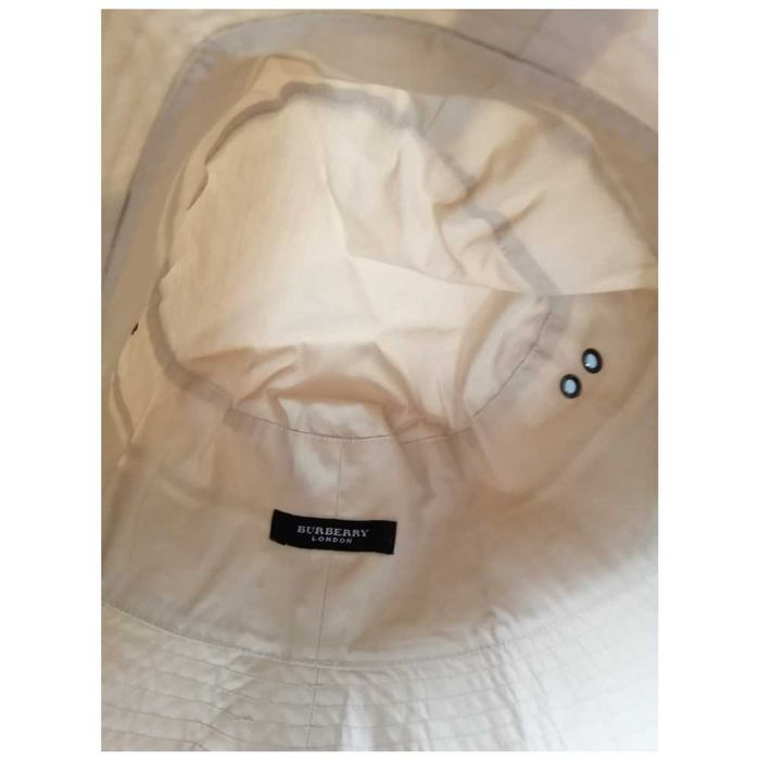 Chapéu Burberry Bucket Bege Original (Ref: MSCQ103529PP)
