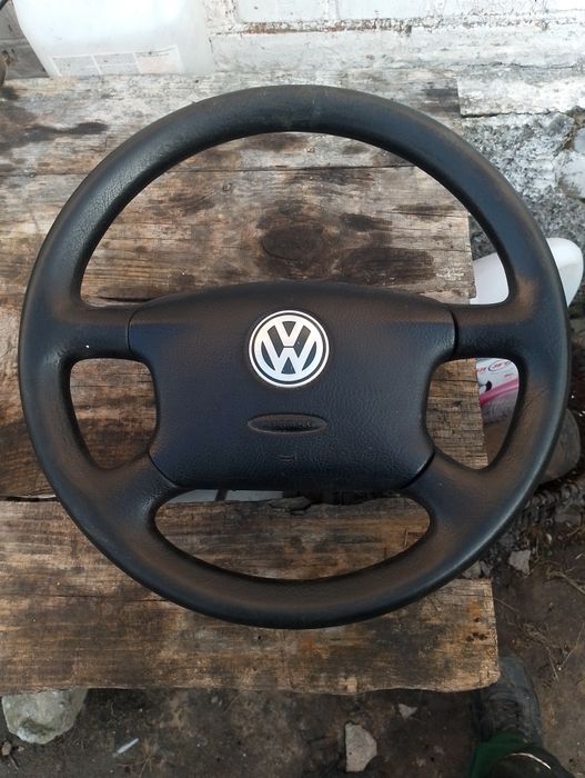 Руль з подушкою на Passat b5