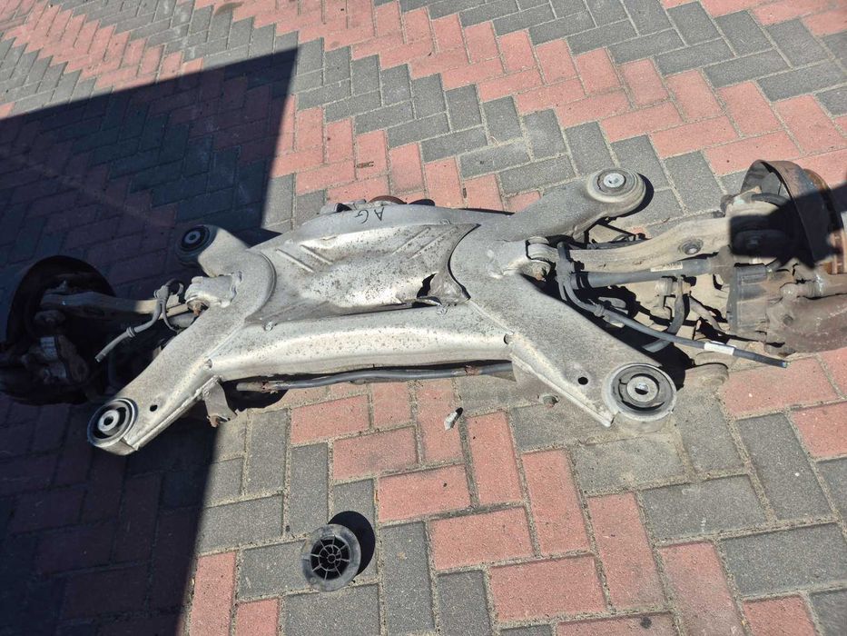 задня балка Audi A8 D3 2002–2009 балка задня 3.2 фсі а8 д3