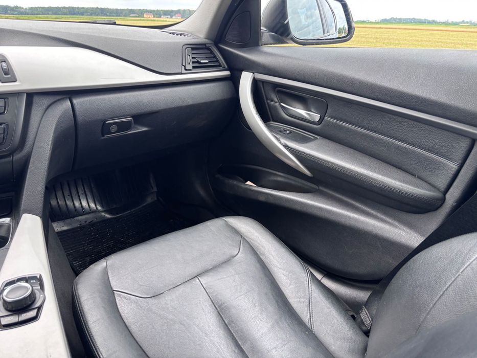 Sprzedam BMW F30 320i