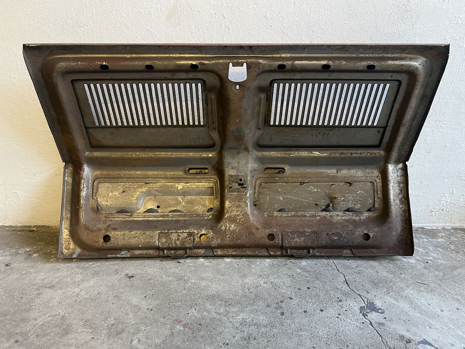 Klapa tył maska silnika Fiat 126p Maluch ST/FL