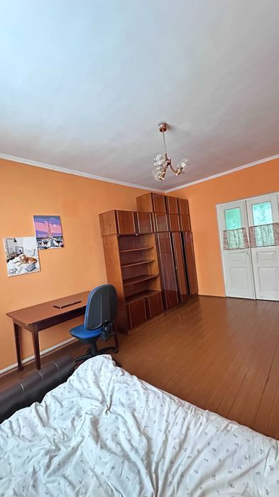 Довгострокова оренда кімнат у будинку в Рудно, Шевченка (біля зупинки)