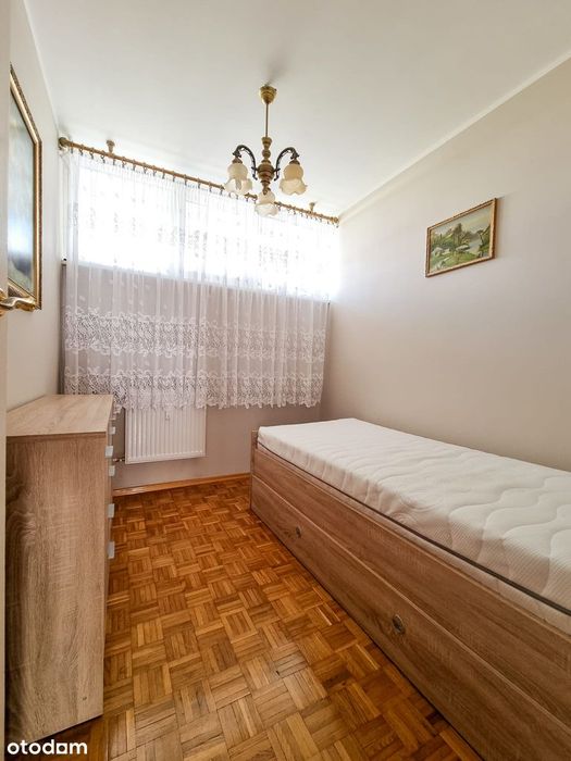 Trzypokojowe mieszkanie  na Bartodziejach w dobrej lokalizacji !!