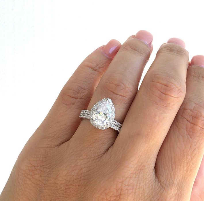 (NOVO, PORTES GRÁTIS) Dois Anéis Banhados a Prata 925 Com Zircónias