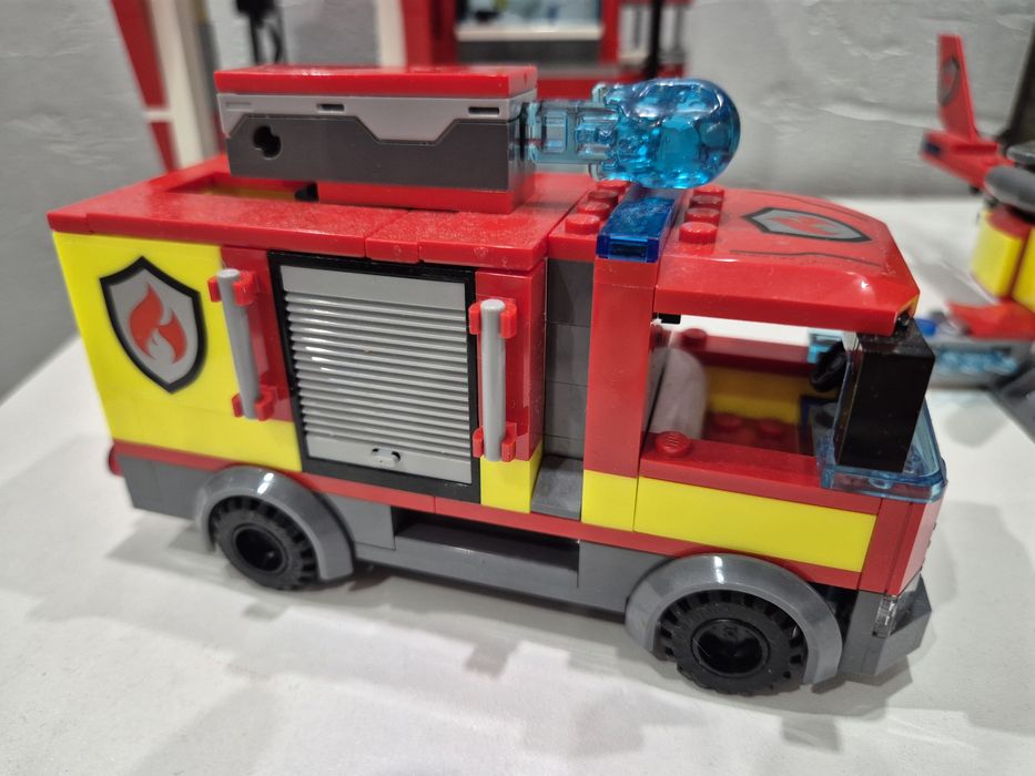 Lego remiza strażacka nr 60320 wiek 6+