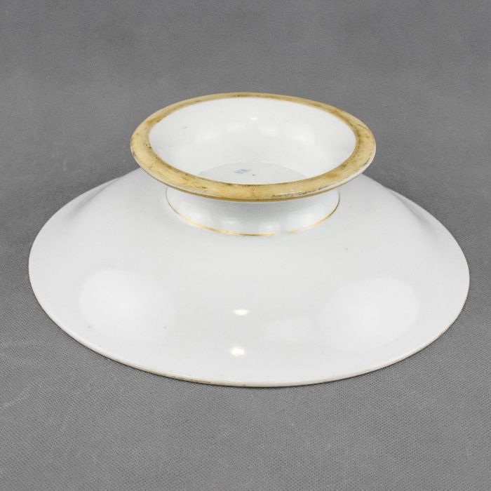 Taça / Prato com pé porcelana Vista Alegre séc. XIX