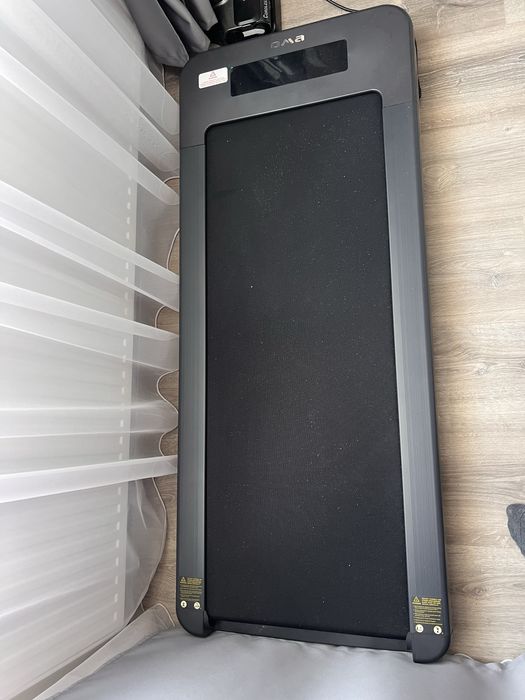 Бігова доріжка OMA Fitness 1010EB Ultra Slim