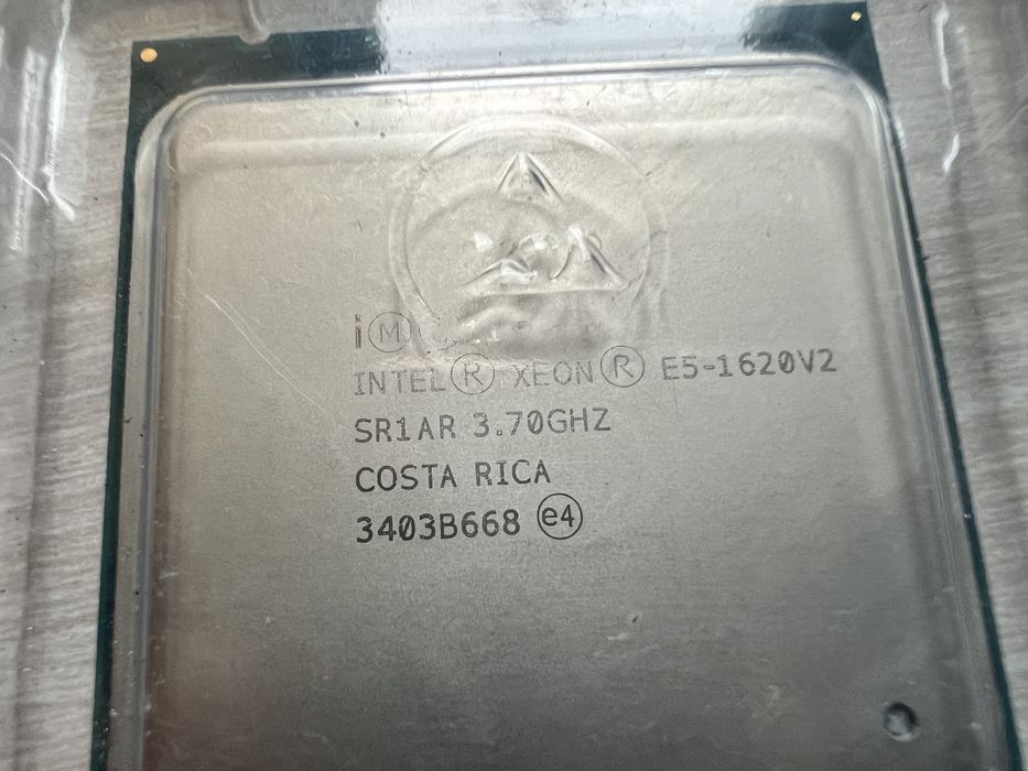 Память 8 гб, 16гб DDR3, процессоры Xeon 3.7, 2.3