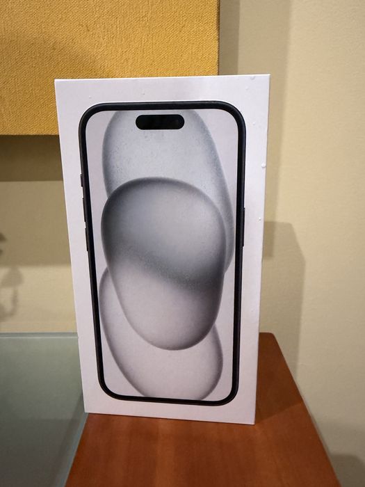 Iphone 15 selado com 128gb preto fatura de hoje