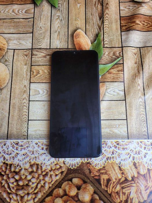 Witam mam do sprzedania Motorola E 20 zablokowana posiada pudełek