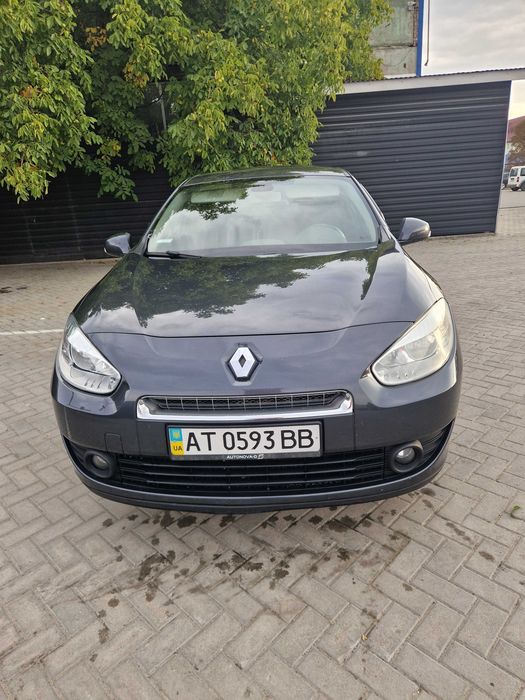 Renault Fluenсе продаж