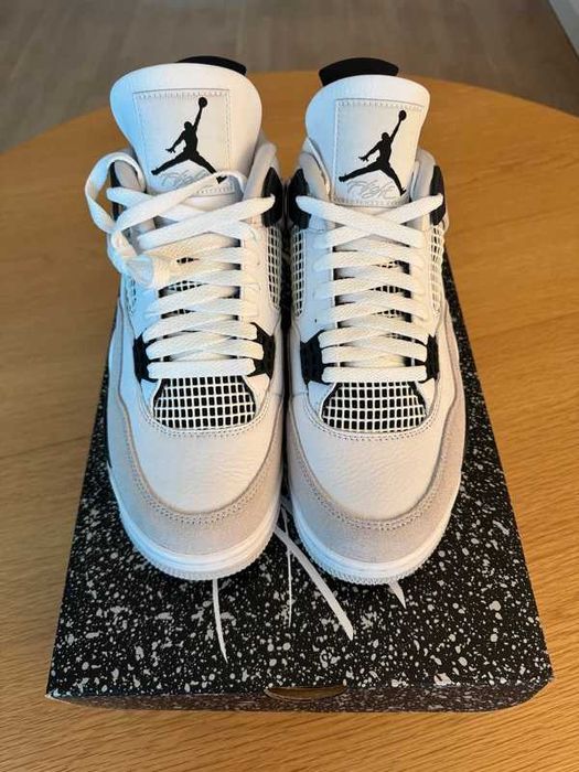 Jordan_4_Retro_Military_black R.41