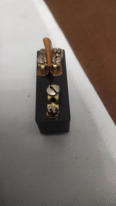 Микропереключатель МП2101Л УХЛ3 660V -440 V ~16А