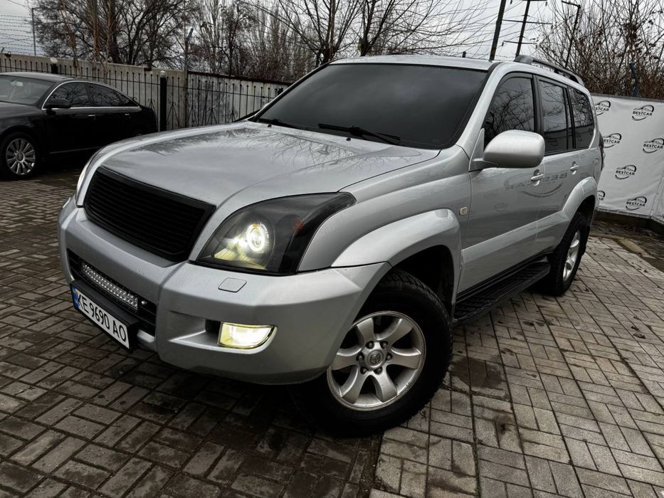 Toyota Land Cruiser 2003г., 4.0 газ/бензин, 7 мест. Обмен, Лизинг