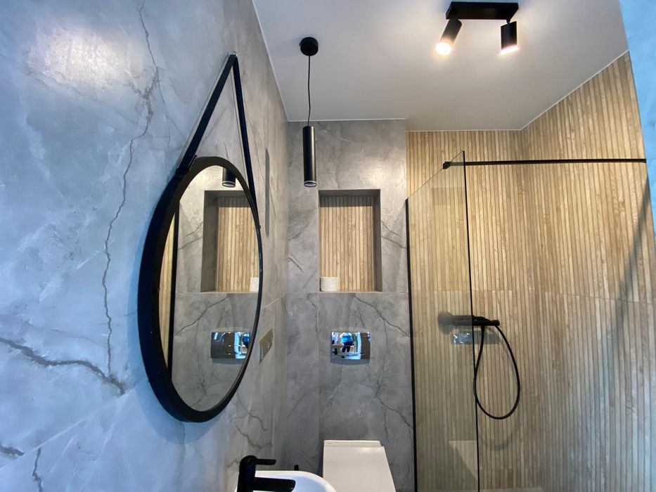 Komfortowy  dom  nad jeziorem. Z pomostem i łódką. Wędkowanie gratis.