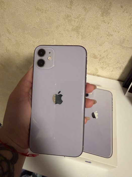 Продам айфон 11, 64 гб