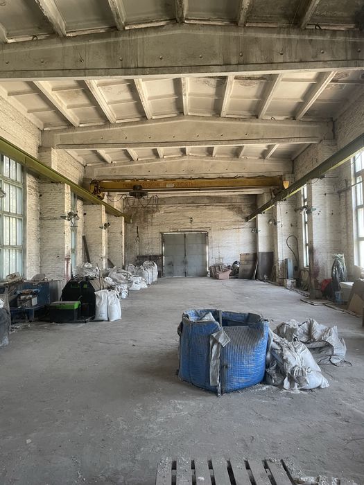 Продаж приміщення с.Мліїв