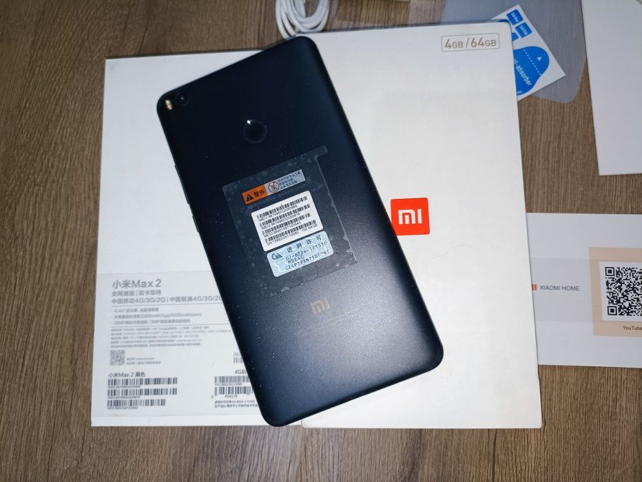 Xiaomi mi max 2 4/64 Gb