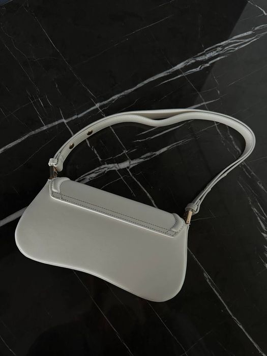 Сумка JW PEI Joy Shoulder Bag / сумочка джіві пей біла молочна