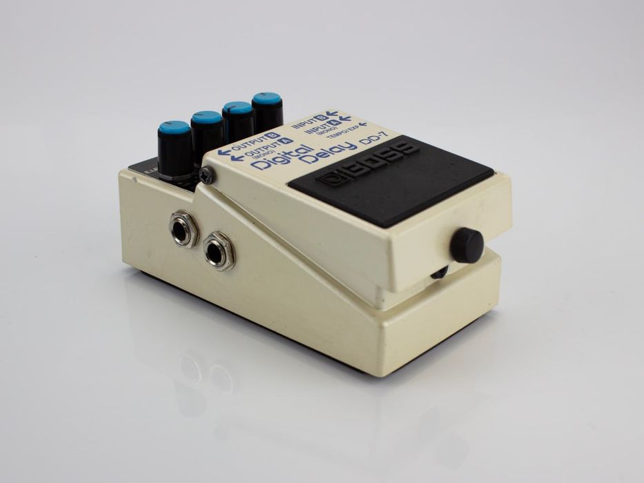 Педаль Boss dd-7 Digital delay