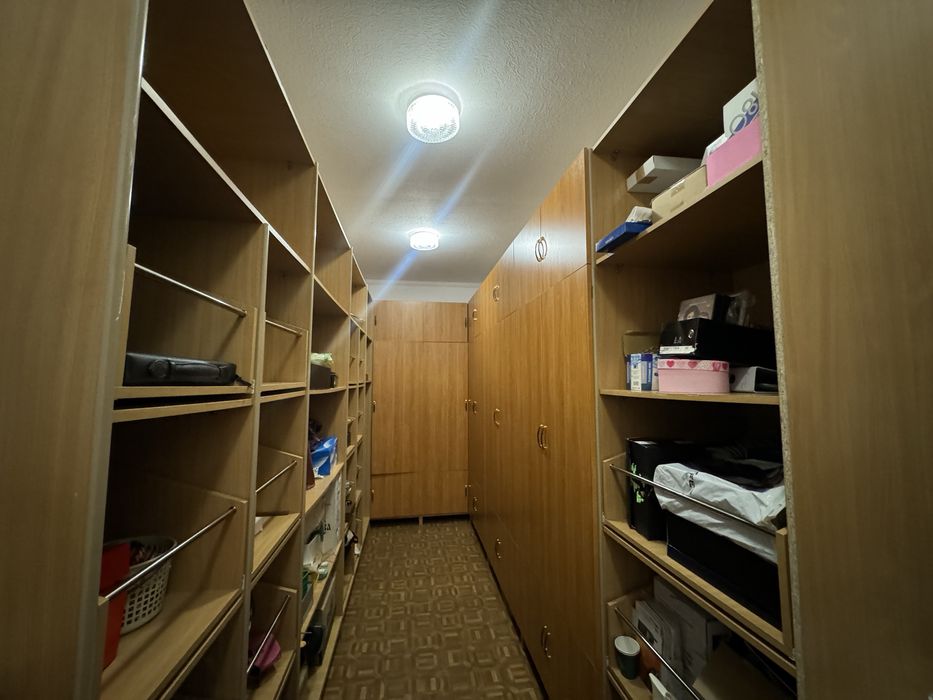 Продаж  3кк з окремим входом та власним гаражем по вул. Привільній