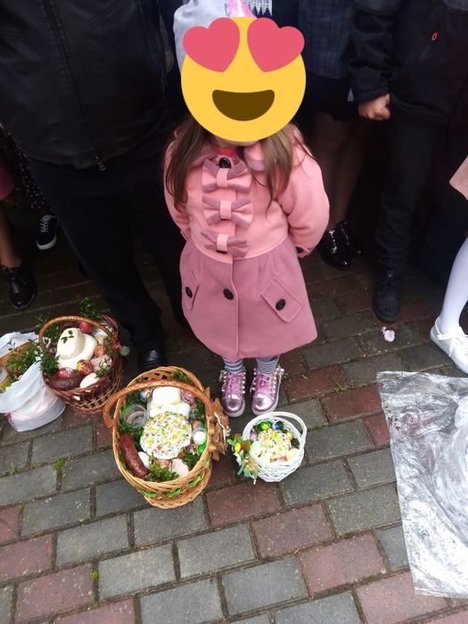 Продаю плащик кашеміровий