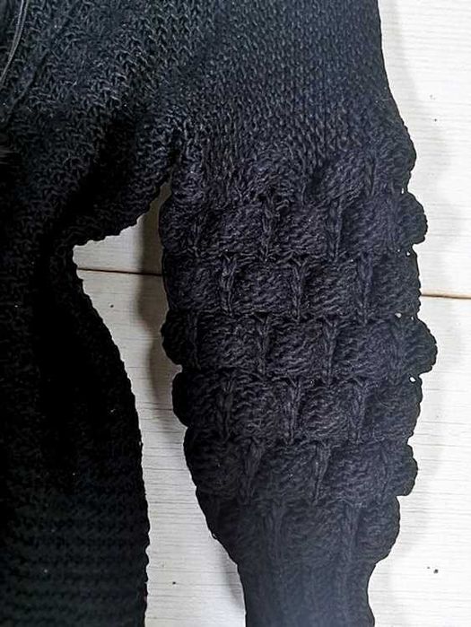 Czarny Sweter Kardigan Bubble Bufiaste Bąbelkowe Rękawy Boho Retro