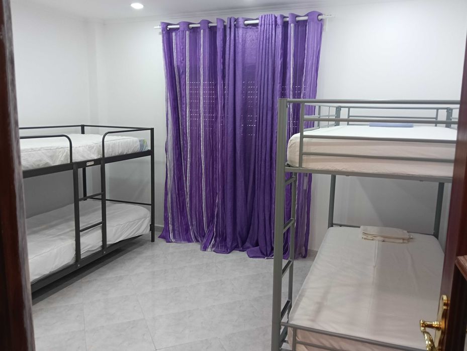 Quarto partilhado para arrendar