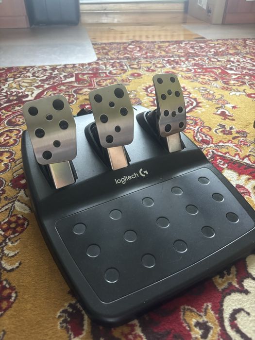 Kierownica logitech g29