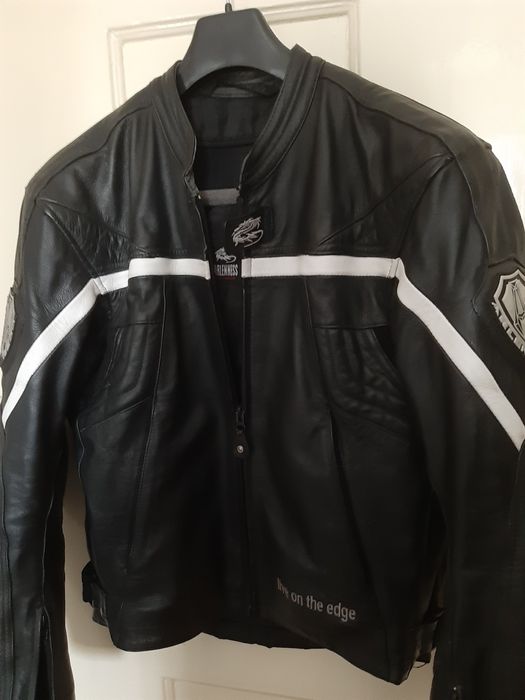 Casaco motard Arlen Ness em pele