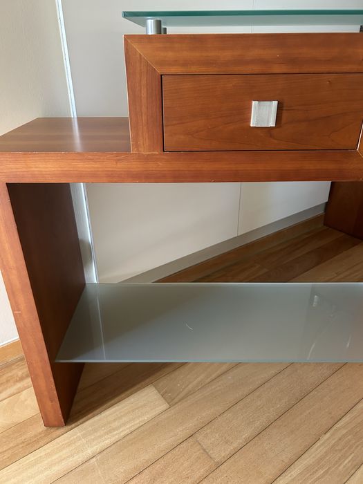 Consola/aparador em cerejeira