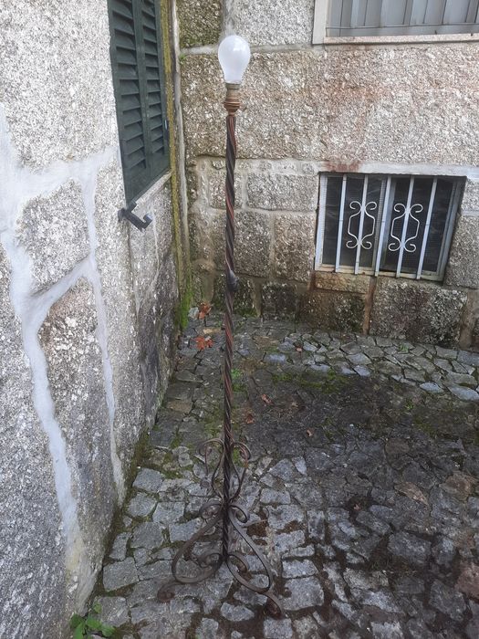 Candeeiro muito antigo