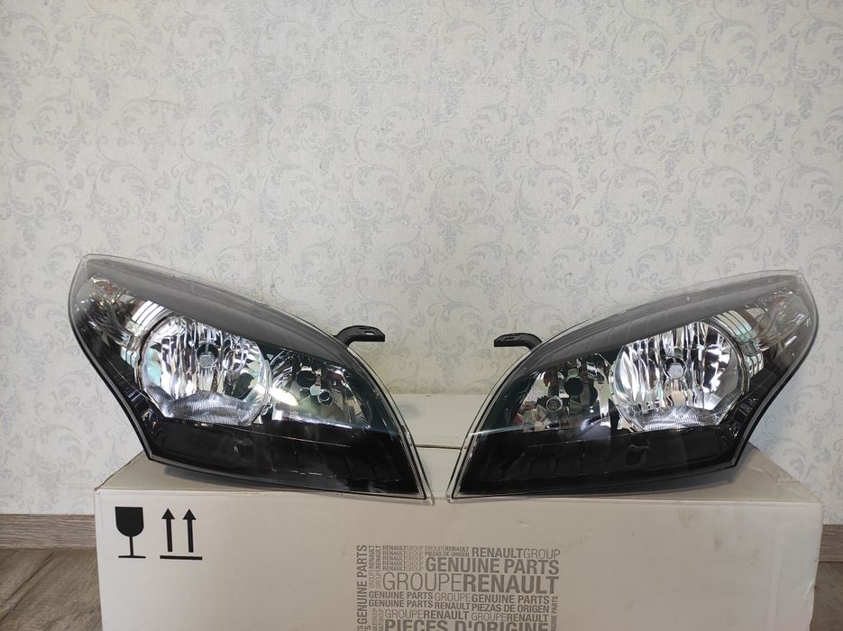 Фара Фари Фары Рено Меган 3 Renault megane 3 260609396R. 260102212R