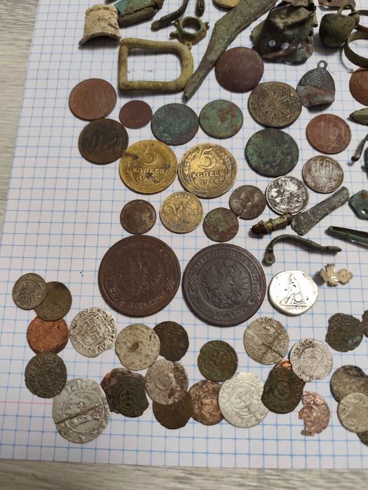 Продам монети СВ.